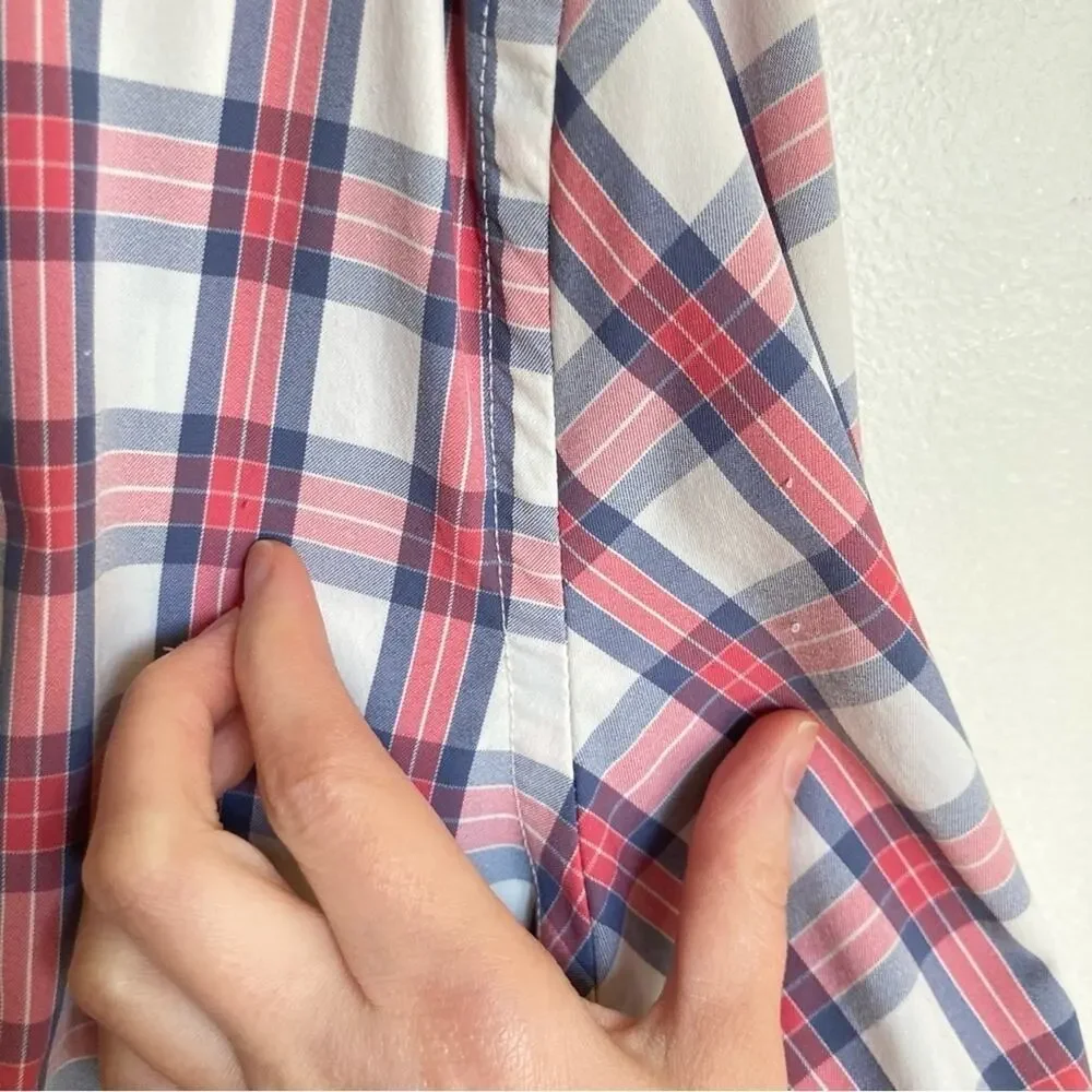 UNTUCKit Red and Blue Plaid Casual Button Down Shirt